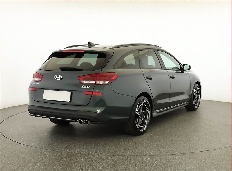 Hyundai i30 (2026) 1.5 T-GDI MHEV 48V, N-Line - fotka 5 z 18