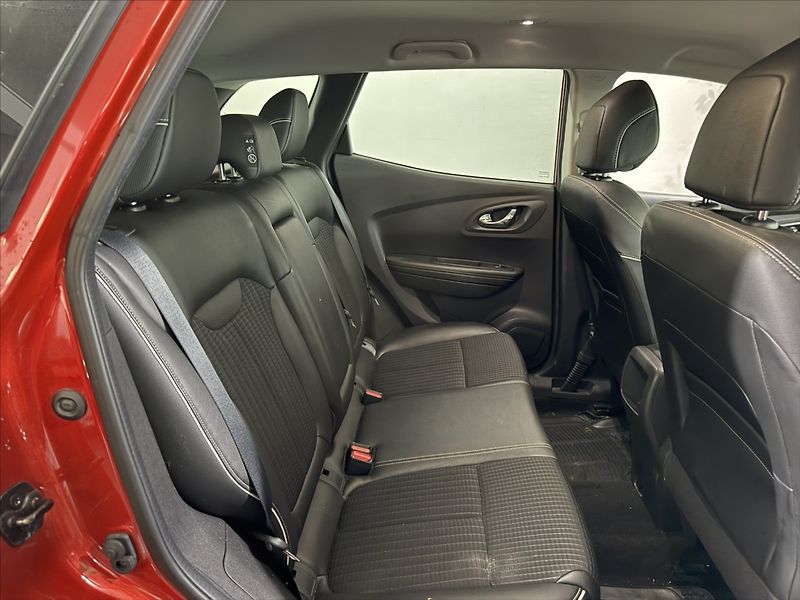 Renault Kadjar 1,2   TCe BOSE EDITION PURE LE - fotka 13 z 17