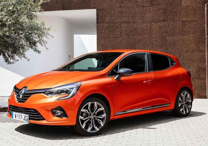 Škoda Fabia je tuzemskou jedničkou za rok 2021