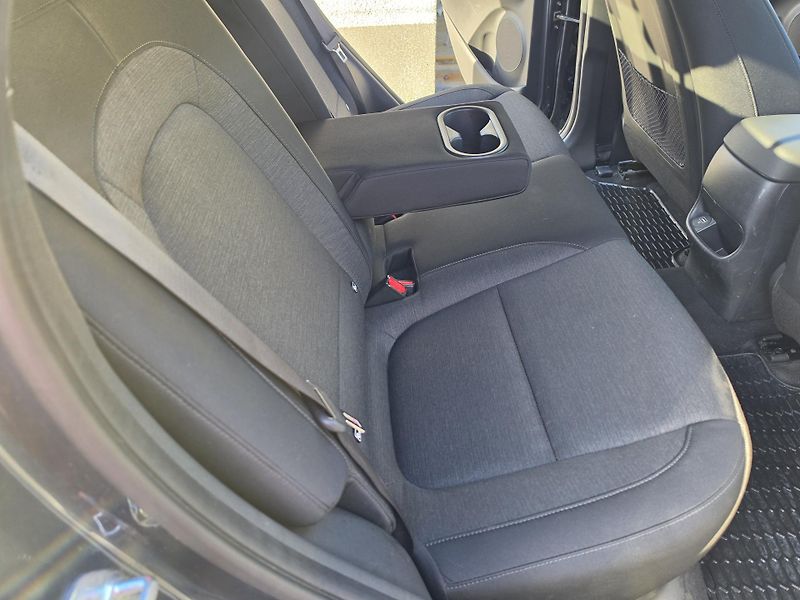 Hyundai Kona KREll 100KW  Kei Záruka Kamera - fotka 15 z 42