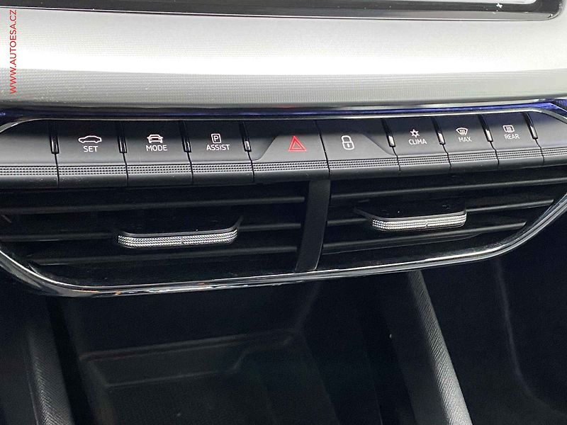 Škoda Octavia (2022) 2.0 TDi, Style, DSG, LED, TZ - fotka 16 z 21