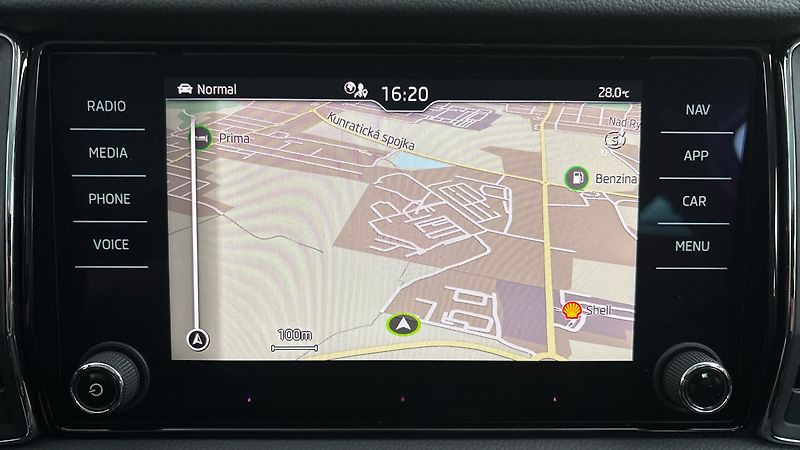 Škoda Kodiaq 2.0 TDI DSG 4x4 Style - fotka 28 z 31