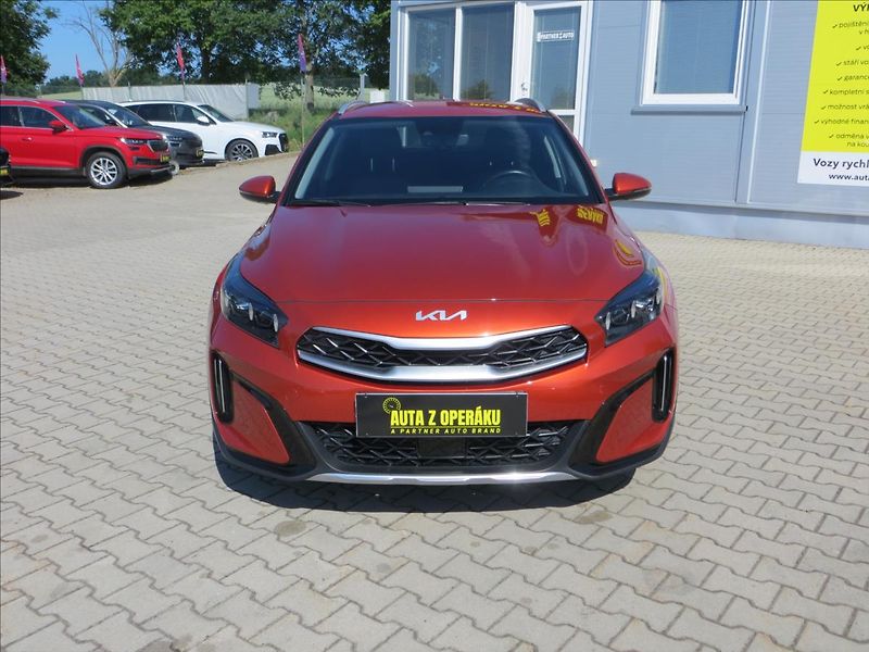 Kia XCeed 1,5 T-GDI 118kW Exclusive ČR - fotka 2 z 26