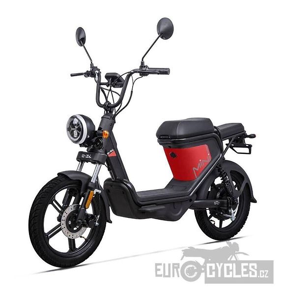 Keeway (2026) E-ZI Mini 45km/h - fotka 12 z 20