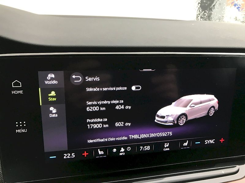 Škoda Octavia (2022) COM SCO TD 110/2.0 A7F - fotka 23 z 29