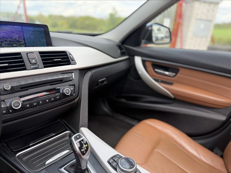 BMW Řada 3 2,0 XDRIVE NAVI,LED,PANO,DPH - fotka 13 z 39