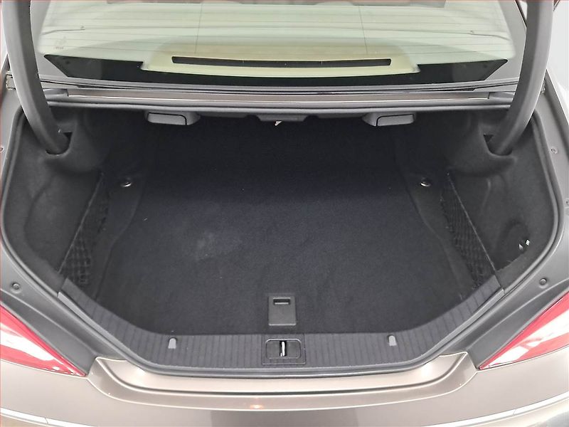 Mercedes-Benz CLS (2011) 350 CDI, Automat, Kůže, Navi - fotka 14 z 21