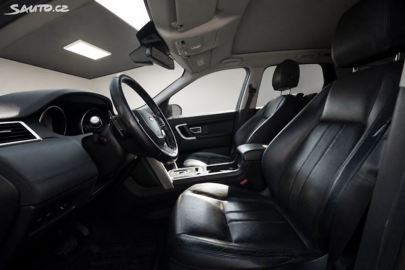 Land Rover Discovery Sport - NEPOJÍZDNÝ - fotka 8 z 28