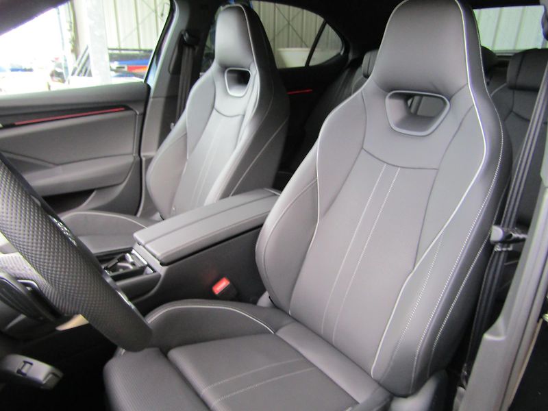 Škoda Superb (2026) Sportline 2.0 TDI 142 kW DSG 4 - fotka 17 z 30
