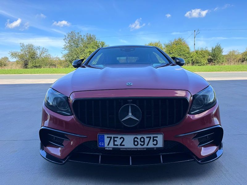 Mercedes-Benz Třídy E E-350CDi,AMG-PACKET,4X4 - fotka 12 z 29
