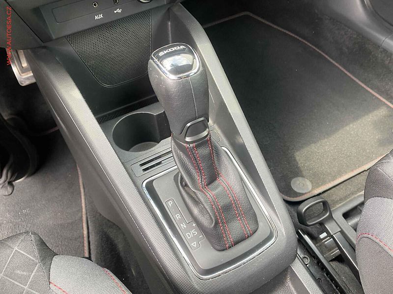 Škoda Fabia (2018) 1.4 TSi, Edition R5, DSG - fotka 16 z 18