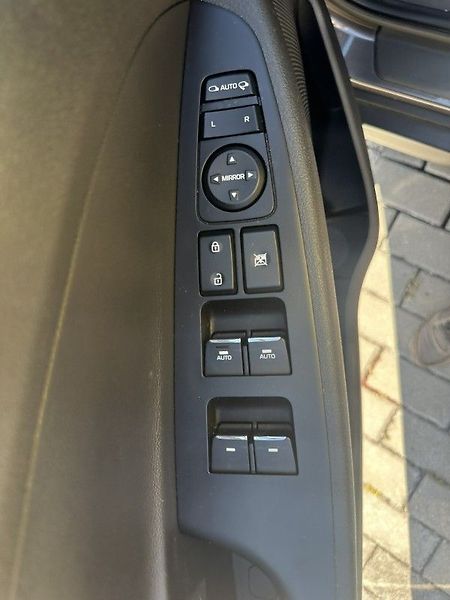 Hyundai Tucson 1.6  130kW - fotka 17 z 30