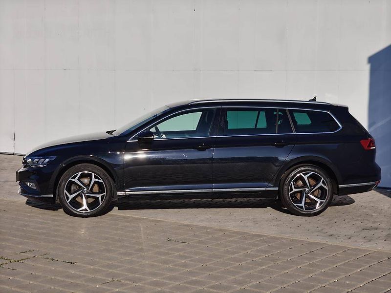 Volkswagen Passat Elegance 6G 2,0TDi - fotka 3 z 23