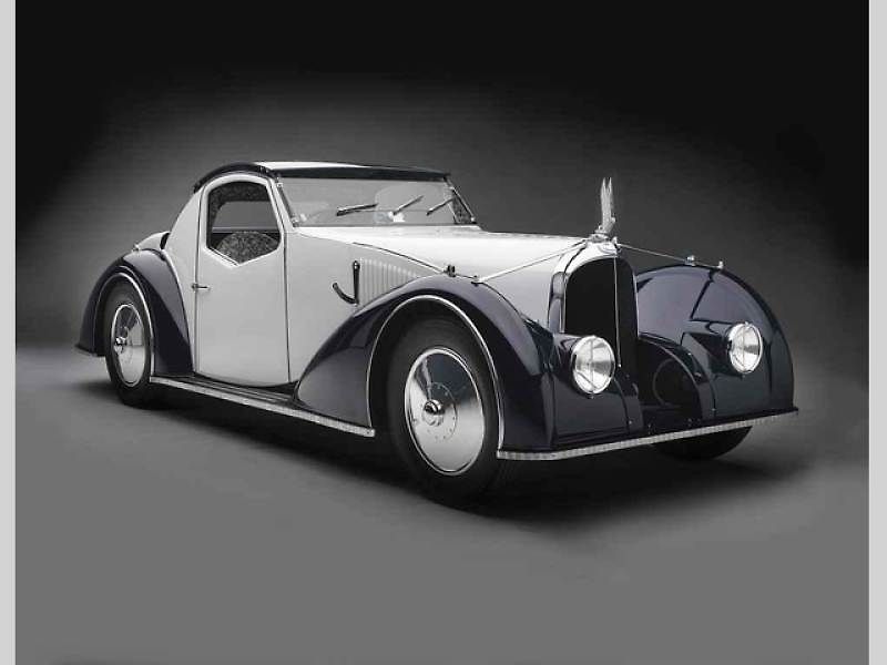 1938 Tatra T97, sbírka Lane Motor Museum.