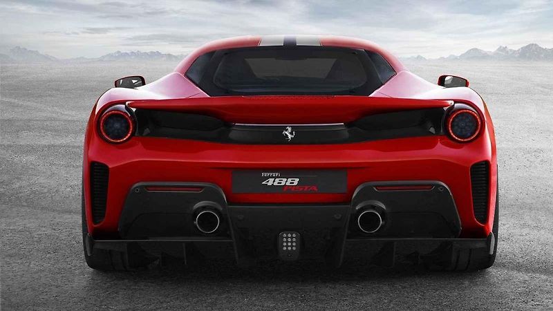 Zrychlení Ferrari 488 Pista z nuly na 100 km/h.