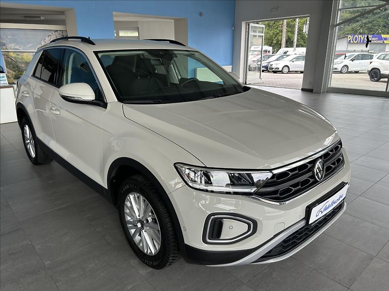Volkswagen T-Roc 1,0   TSI 85kW,LIFE,1.MAJITEL - fotka 1 z 26