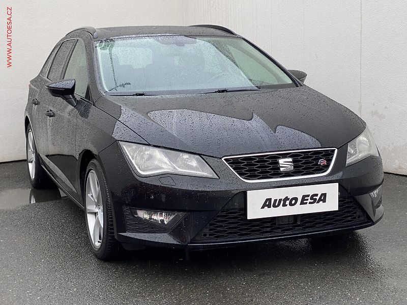 Seat Leon (2014) 2.0 TDi, FR, TZ, park.asist - fotografie inzerátu
