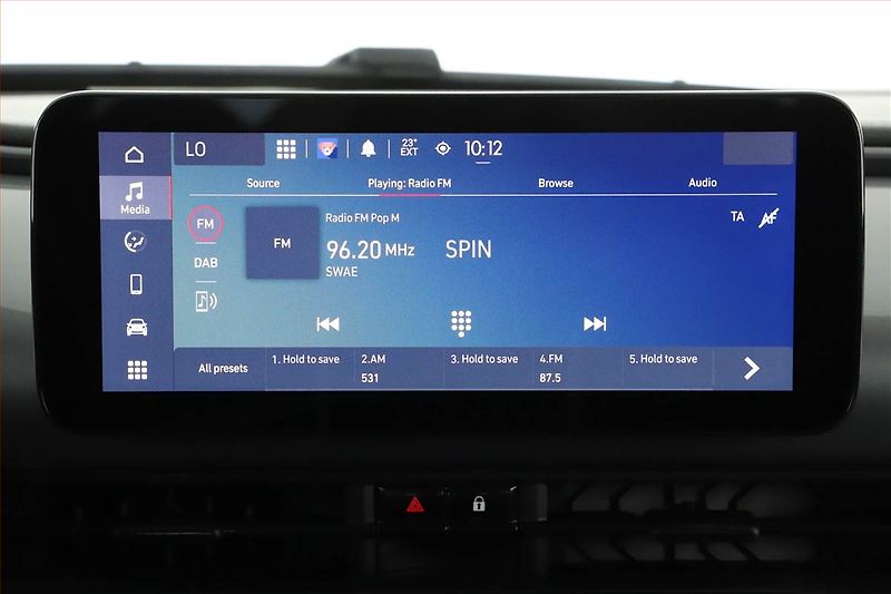 Fiat 500e (2024) 42 kWh, SoH 100% - fotka 9 z 19