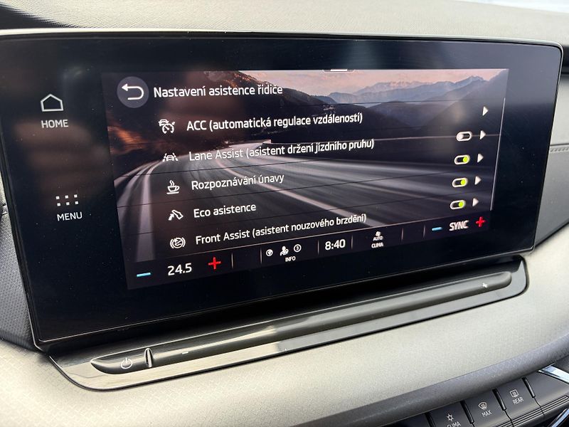 Škoda Octavia (2022) 2.0TDi DSG/BEZ NEHODY/ACC/NAVI - fotka 18 z 26
