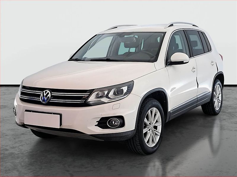 Volkswagen Tiguan (2013) 2.0 TDI, 4X4, Serv.kniha - fotka 2 z 17
