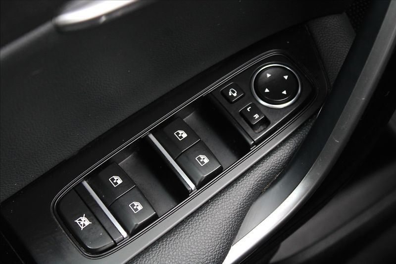 Kia XCeed 1,5 T-GDI  ČR,1.MAJ,TOP,ZÁRUKA - fotka 22 z 32