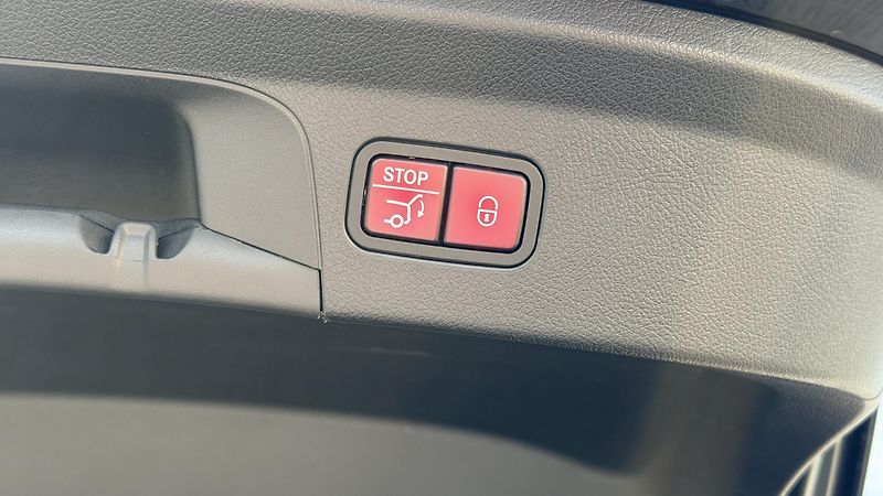 Mercedes-Benz GLE (2022) 400d 4MATIC kupé AMG Premium - fotka 24 z 30