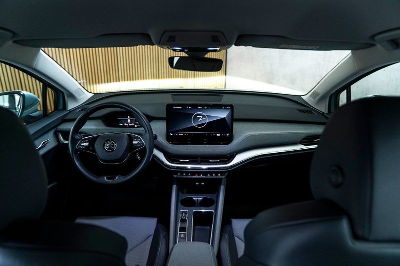 Škoda Enyaq iV 60 132kW Matrix Kamera Tažn - fotka 14 z 30