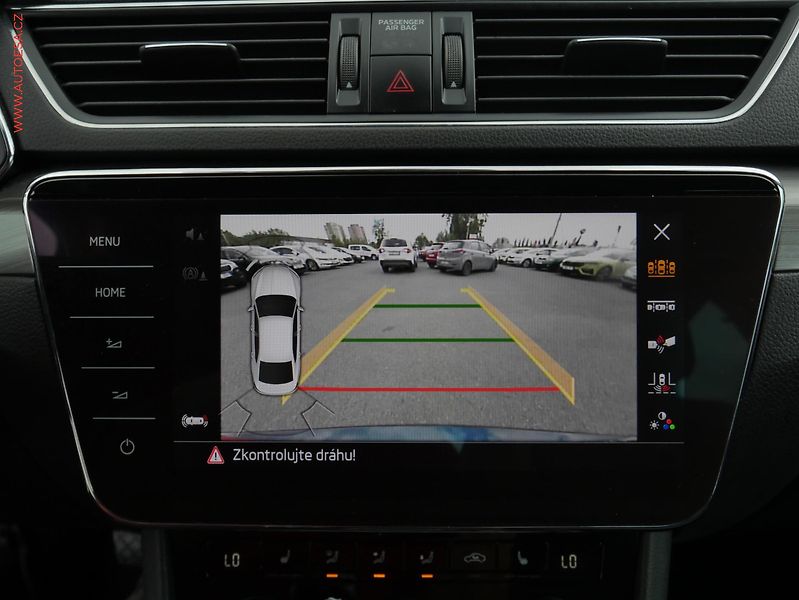Škoda Superb (2022) 1.5 TSi, Style, LED, navi - fotka 19 z 29