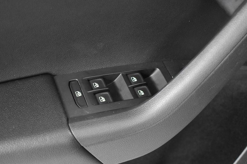 Škoda Octavia 1.5 TSI 110kW ACTIVE PLUS*ČR* - fotka 24 z 32