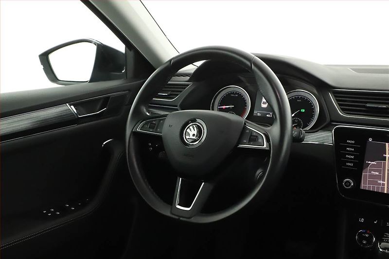 Škoda Superb (2020) Style 2.0 TDI - fotka 15 z 18