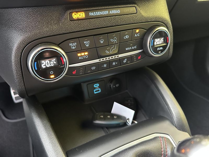 Ford Focus (2022) ST Line 1.0/92kW*1.Maj. *LED* - fotka 18 z 39