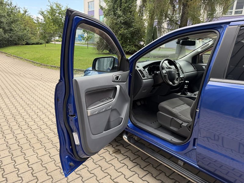 Ford Ranger 2,2 TDCI 4WD *SUPER CENA* - fotka 9 z 23