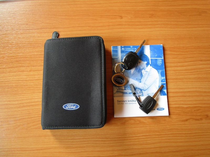 Ford Focus 1,6-74KW-1.MAJITEL-KOUPEN V ČR - fotka 13 z 13