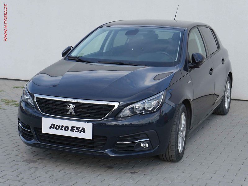 Peugeot 308 (2019) 1.2PT, AC, park.asist - fotka 3 z 20