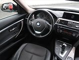 BMW Řada 3 (2014) Modern Line 320d xDrive GT - náhled 7