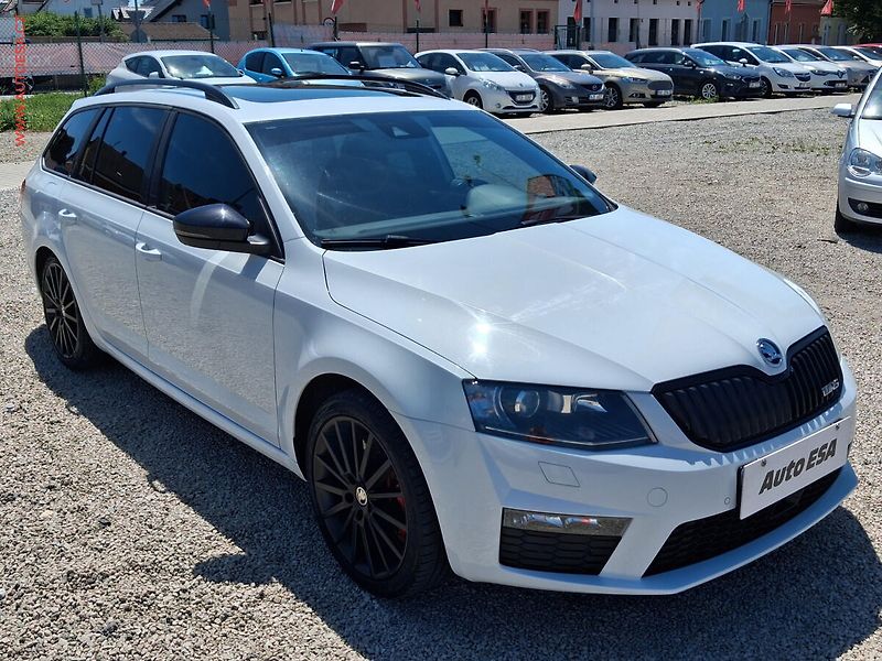Škoda Octavia (2014) 2.0 TDi, RS - fotka 1 z 23