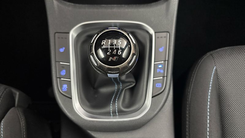 Hyundai i30 2.0 T-GDI N Performance - fotka 23 z 27
