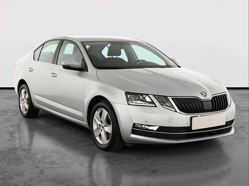 Škoda Octavia (2019) Style 1.6 TDI, ČR,1.maj - fotografie inzerátu