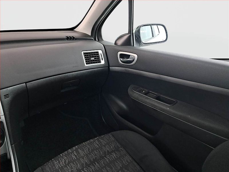 Peugeot 307 (2004) 1.6 16V, LPG, po STK, Klima - fotka 8 z 14