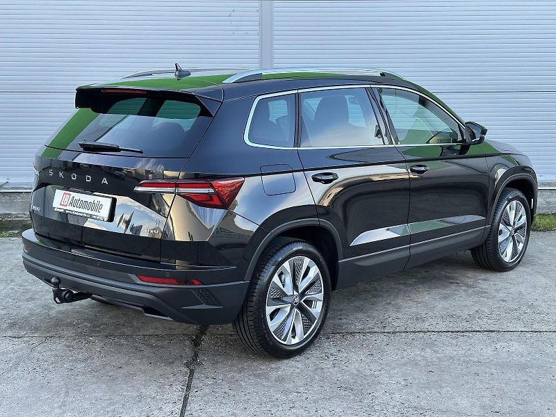 Škoda Karoq 2.0TDi 4x4 DSG 150PS TOP & Sel - fotka 4 z 49