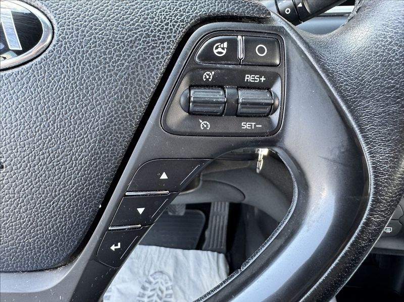 Kia Ceed 1,6 GDI 99kW tempomat původ ČR - fotka 34 z 50