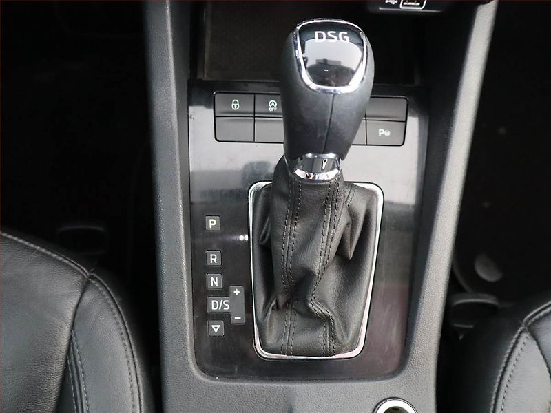 Škoda Octavia (2018) 1.6 TDI, Automat, Kůže, Navi - fotka 13 z 23