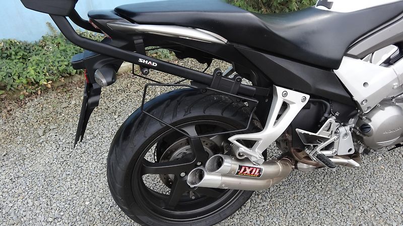 Honda VFR 800 X Crossrunner ABS - fotka 9 z 11