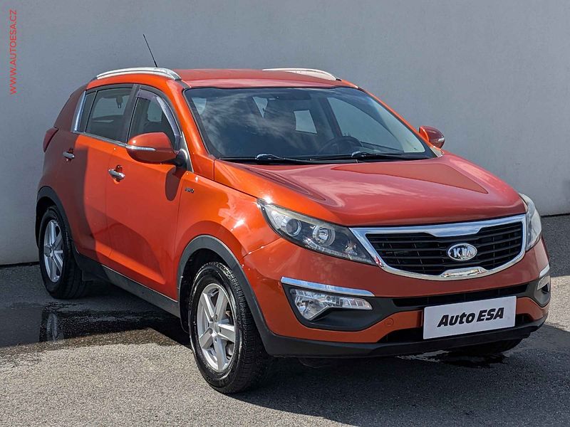 Kia Sportage (2012) 2.0CWT 4x4, ČR, AT - fotografie inzerátu