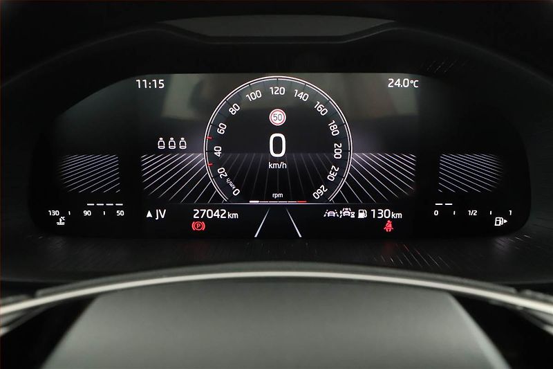 Škoda Kamiq (2024) 1.0 TSI, DRIVE, SENZORY - fotka 11 z 19