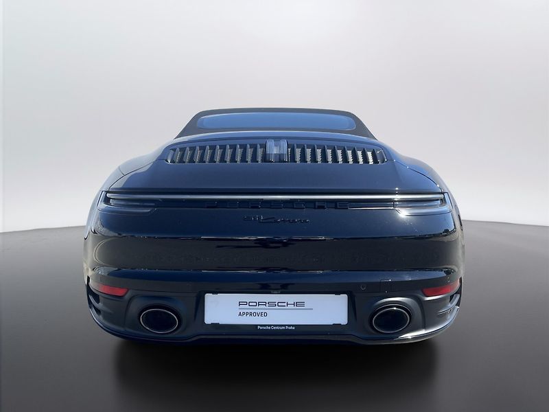 Porsche 911 (2020) Carrera - fotka 4 z 25