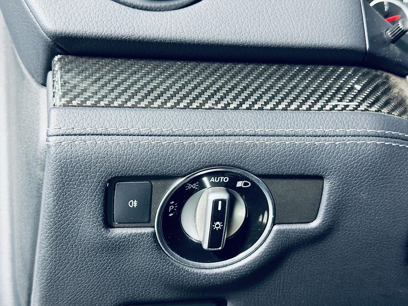 Mercedes-Benz SL (2016) 63 AMG CARBON INT TOP KEYLESS  - fotka 20 z 43