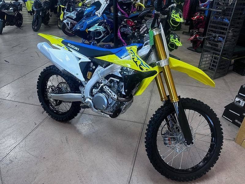 Suzuki RM-Z 450 (2026) 2026 - fotka 1 z 1