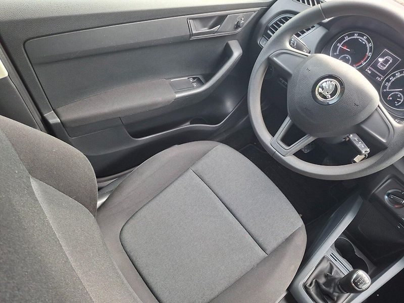 Škoda Fabia (2020) 1.0MPi 44kW -KLIMA-TOP KM! - fotka 12 z 37