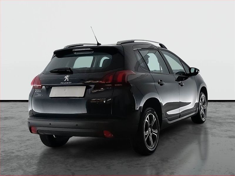 Peugeot 2008 (2019) 1.2 PureTech, Tempomat - fotka 5 z 17